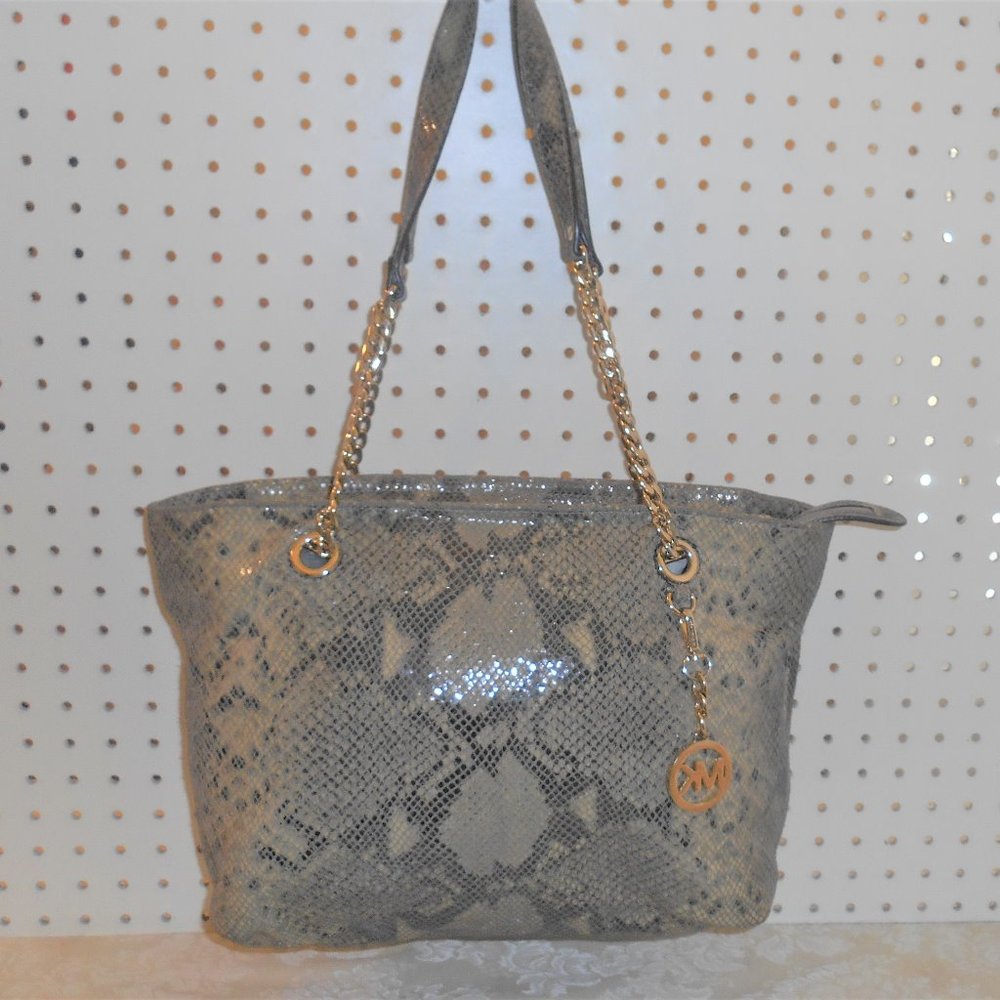 MICHAELS KORS JET SET ANIMAL PRT  LEATHER HANDBAG